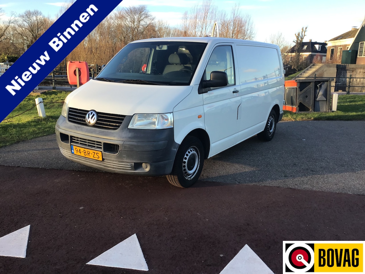 Volkswagen Transporter - 1.9 TDI 300 MHD Bj2005 marge trekhaak apk oktober2025 - AutoWereld.nl