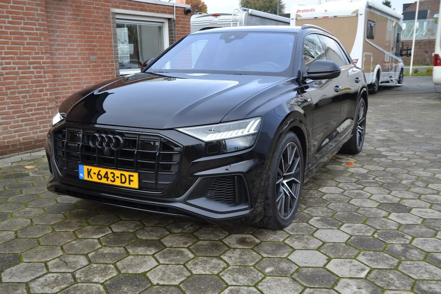 Audi Q8 - 50 TDI quattro Pro Line S RS-Stoelen Panoramadak Leer Navigatie+360'Camara's Stoelverwarmi - AutoWereld.nl