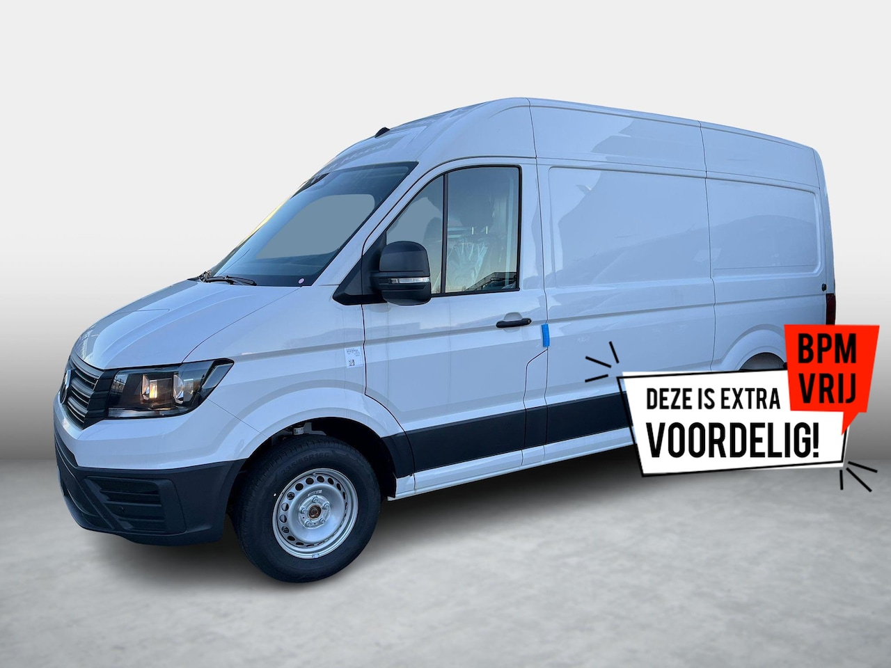 Volkswagen Crafter - Bedrijfswagens Highline 35 2.0 TDI L3H3 140 pk 103 kW pk 6 versn | BPM vrij | Volwaardig r - AutoWereld.nl