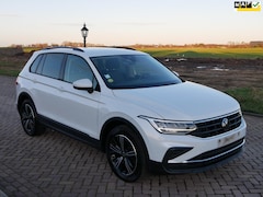 Volkswagen Tiguan - 2.0 TDI Life Business 110kW DSG7 * 17999 NETTO