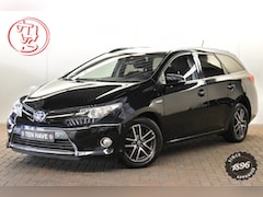 Toyota Auris Touring Sports - 1.8 Hybrid Lease+ PANO|TREKHAAK|CAMERA|CLIMA|CRUISE