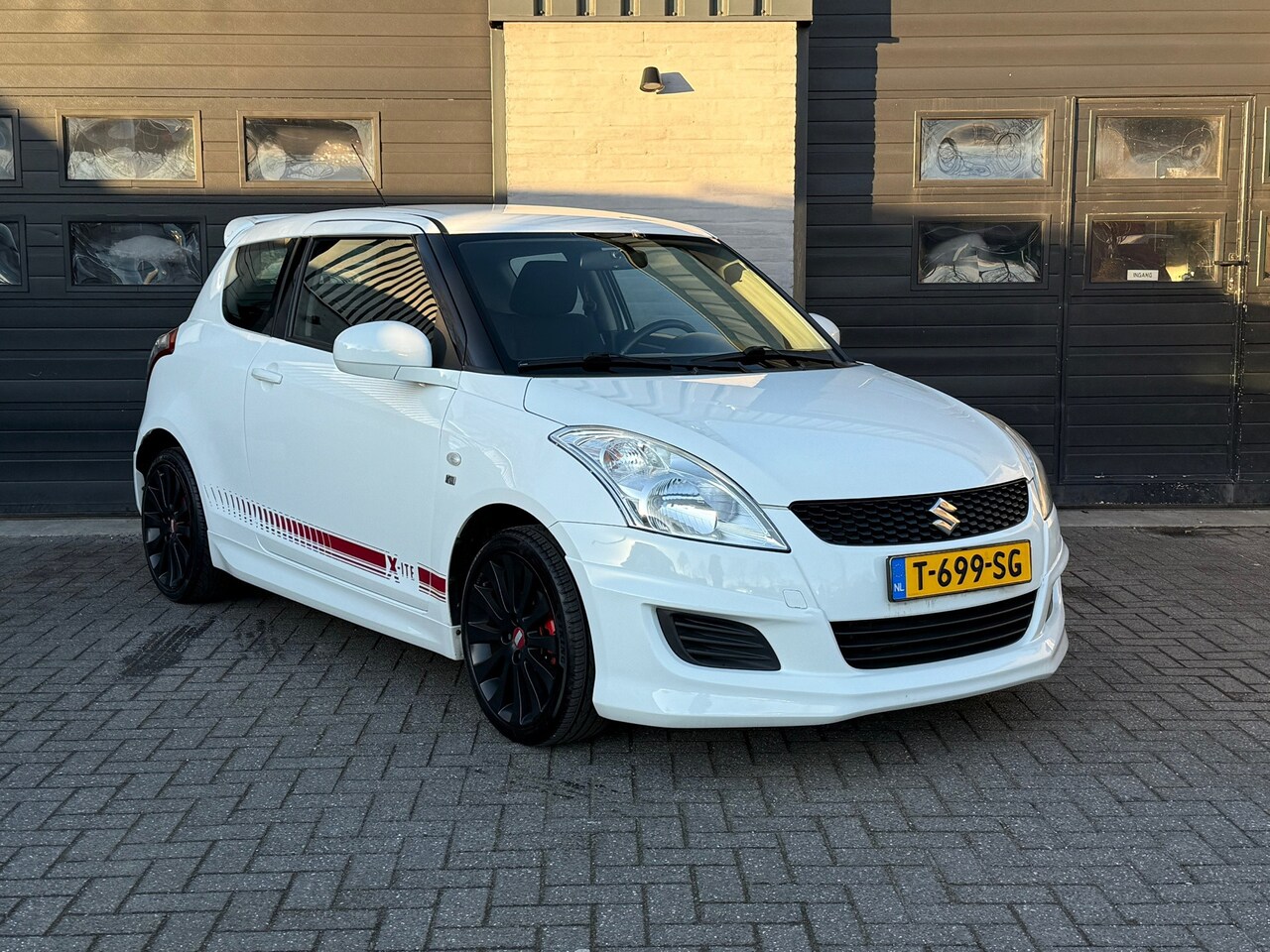 Suzuki Swift - 1.2 Base X-lite Uitvoering, Airco! - AutoWereld.nl