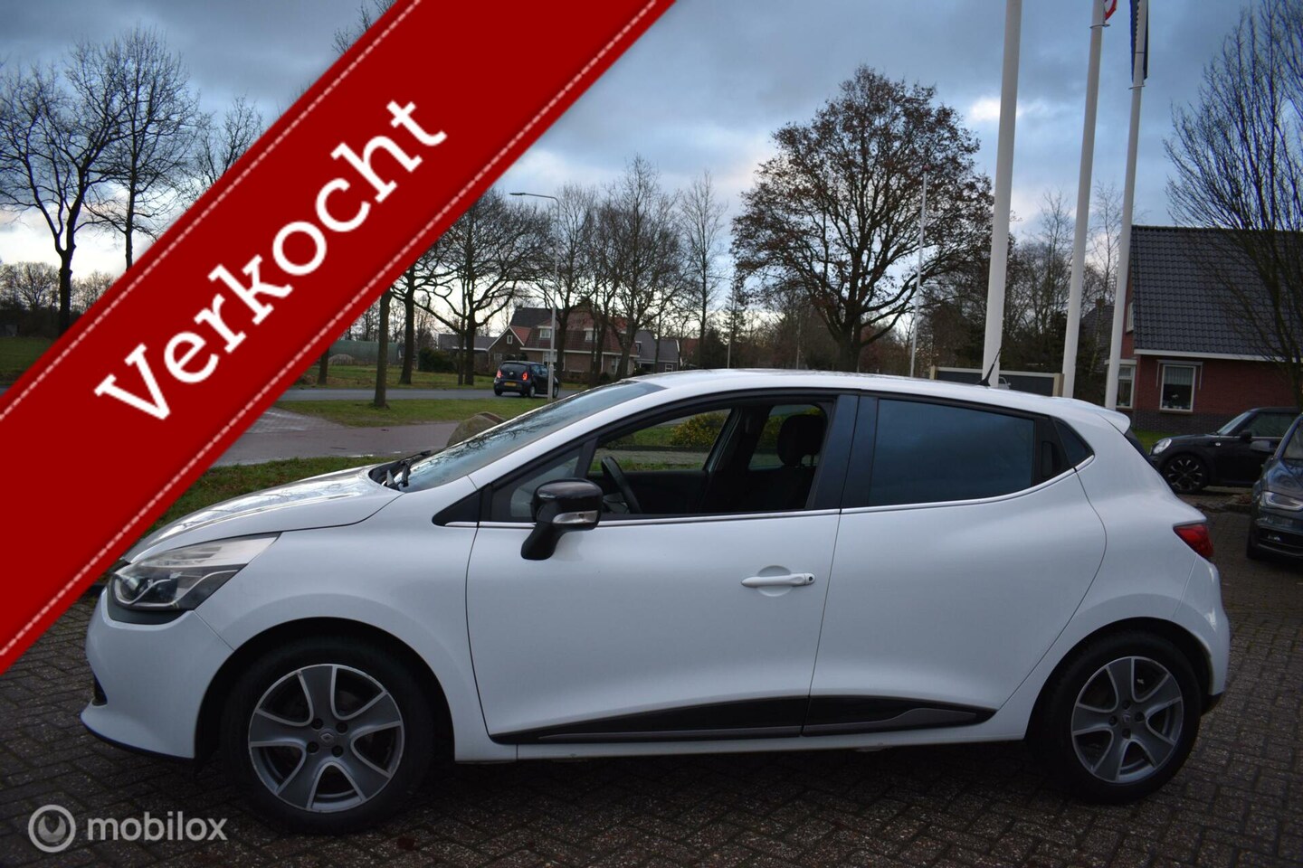 Renault Clio - 0.9 TCe ECO Night&Day 5DRS, Airco|Cruise|Navi! - AutoWereld.nl