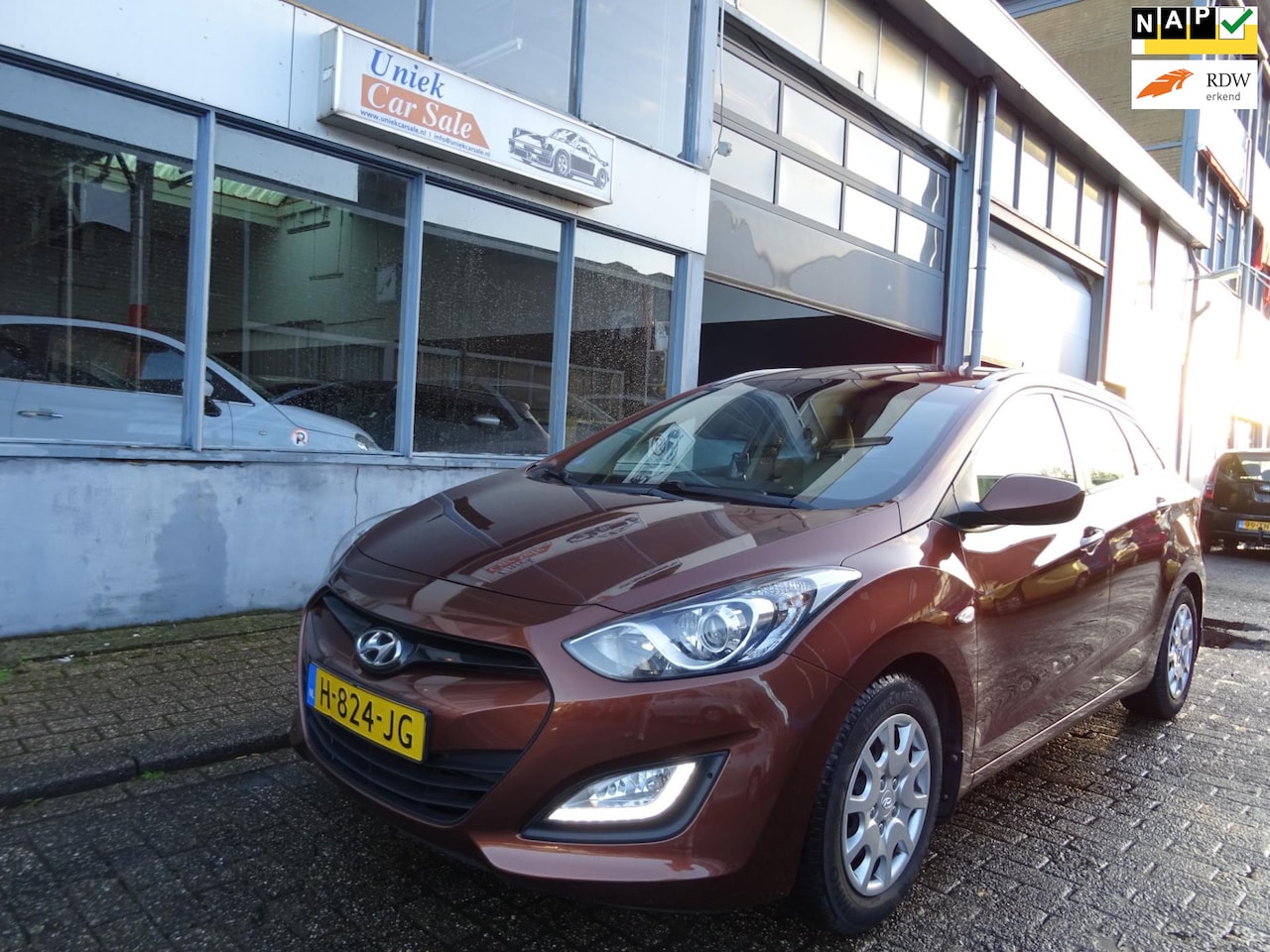 Hyundai i30 Wagon - 1.4 1.4 - AutoWereld.nl