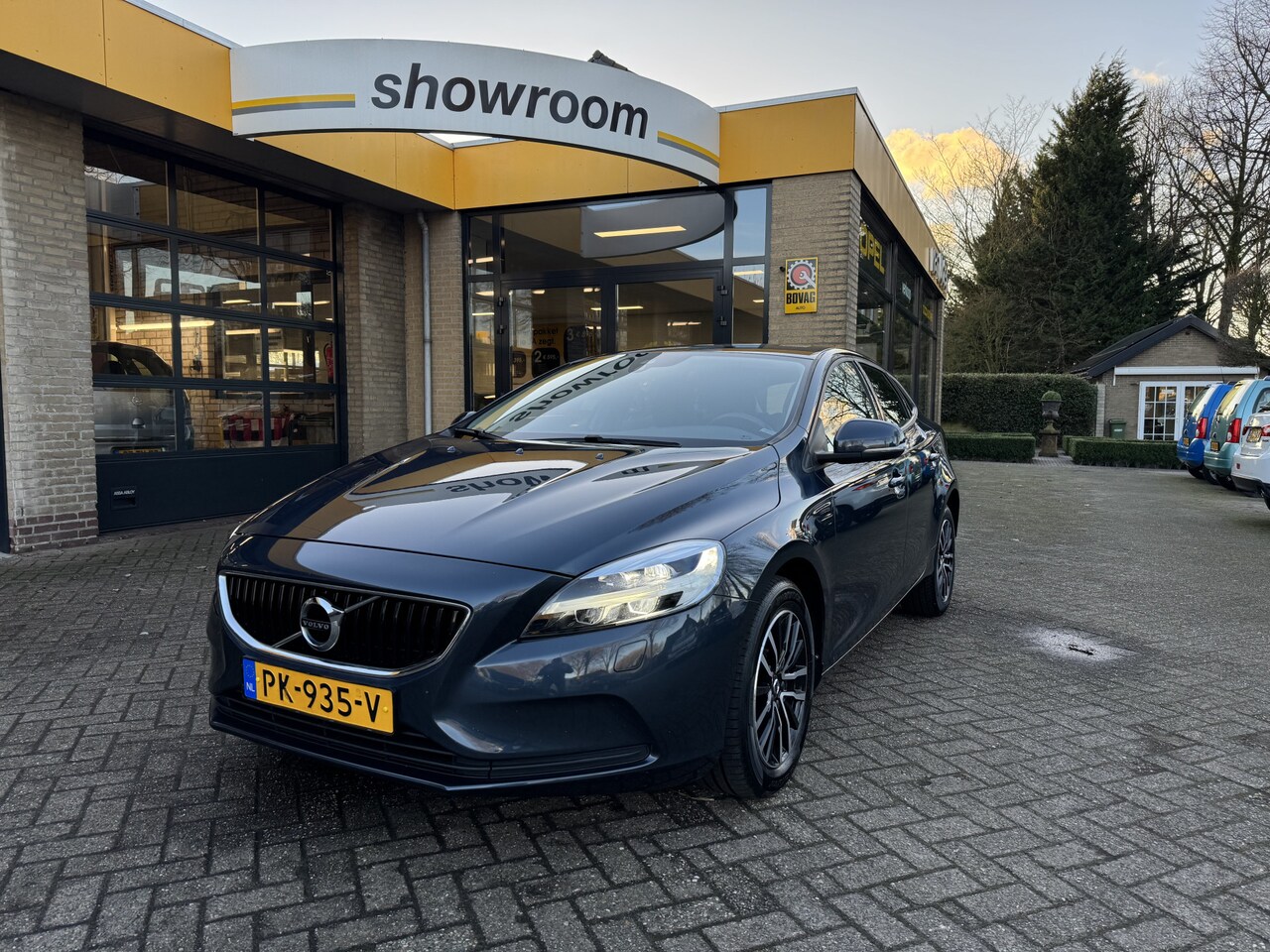 Volvo V40 - 2.0 T3 153PK Nordic+ Climate Control Navi Led Stoelverwarming - AutoWereld.nl