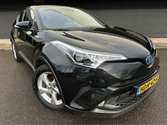 Toyota C-HR - 1.8 Hybrid Dynamic