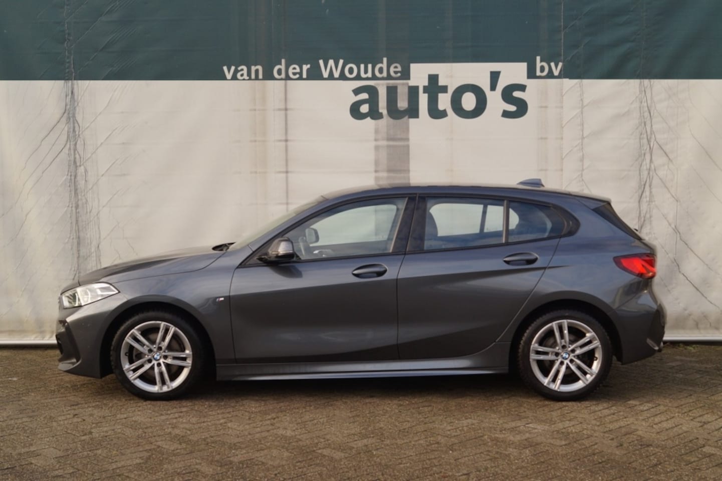 BMW 1-serie - 118d 150pk Automaat M-Sport Executive Edition - AutoWereld.nl