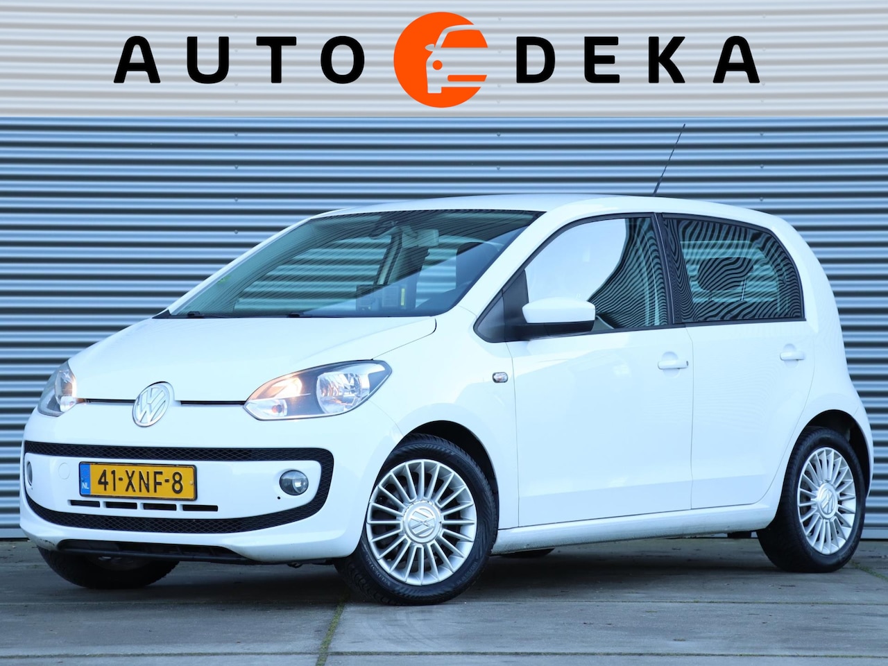 Volkswagen Up! - 1.0 high up! BlueMotion *Airco*Cruisecontr.* - AutoWereld.nl