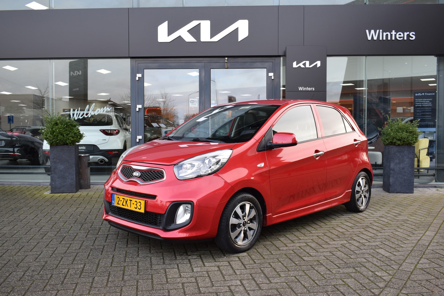 Kia Picanto - 1.0i-12V ISG X-treme 5-Drs ECC-Airco Radio-CD/MP3 BT+USB PrivacyGlas LED 14"LMV 60.890km - AutoWereld.nl