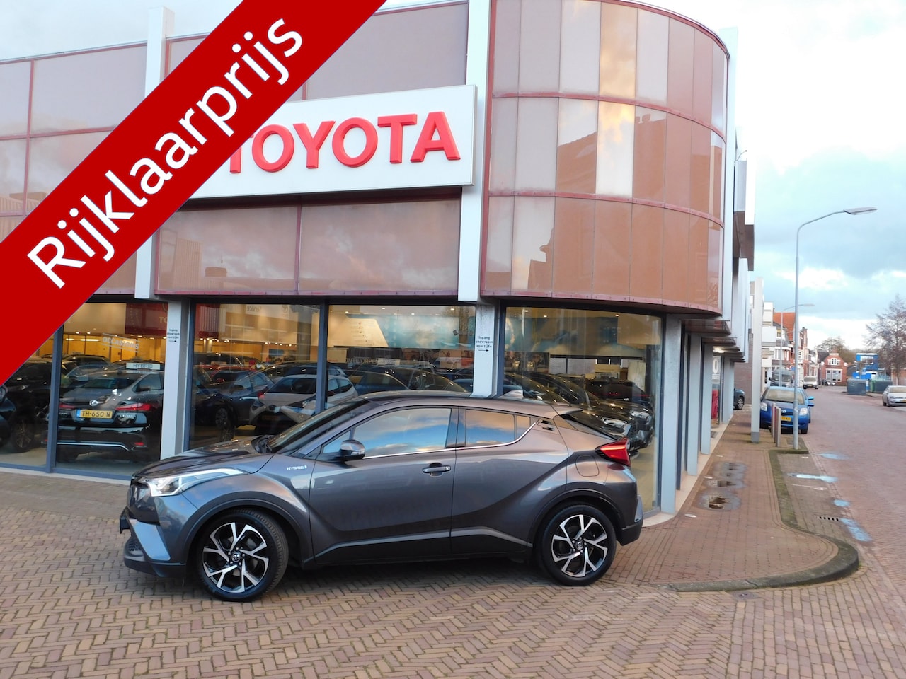 Toyota C-HR - 1.8 Hybrid Dynamic 1.8 Hybrid Dynamic - AutoWereld.nl