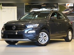 Volkswagen T-Roc - 1.5 TSI Sport - PDC+CAMERA + ACC + LANE ASS - DAB - CARPLAY - DISCPRO+ - BTW AUTO - 1E EIG