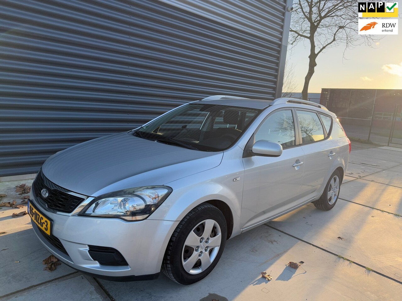 Kia Cee'd - 1.4 CVVT X-tra Airco Bj:2011 NAP! - AutoWereld.nl