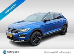 Volkswagen T-Roc - 1.0 TSI Style | Virtual | Trekhaak | Clima | Navi | Cruise Adaptive | LED | Parkeersensore