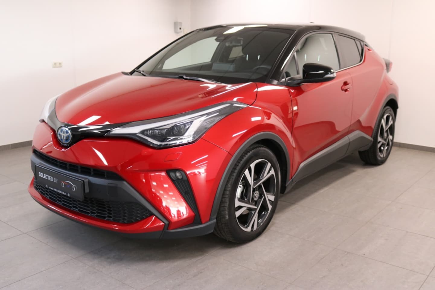 Toyota C-HR - 1.8 Hybrid Style Bi-Tone - AutoWereld.nl