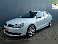 Volkswagen Jetta - 1.4 TSI Hybrid.Schuifdak, Navi, Keyles Etc