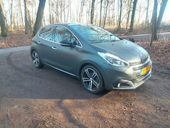 Peugeot 208 - 1.2 PureTech GT-Line 110pk