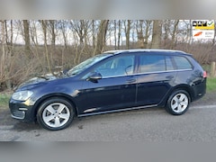 Volkswagen Golf Variant - 1.6 TDI Highline