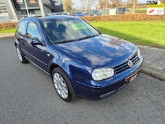 Volkswagen Golf - 1.6-16V airco