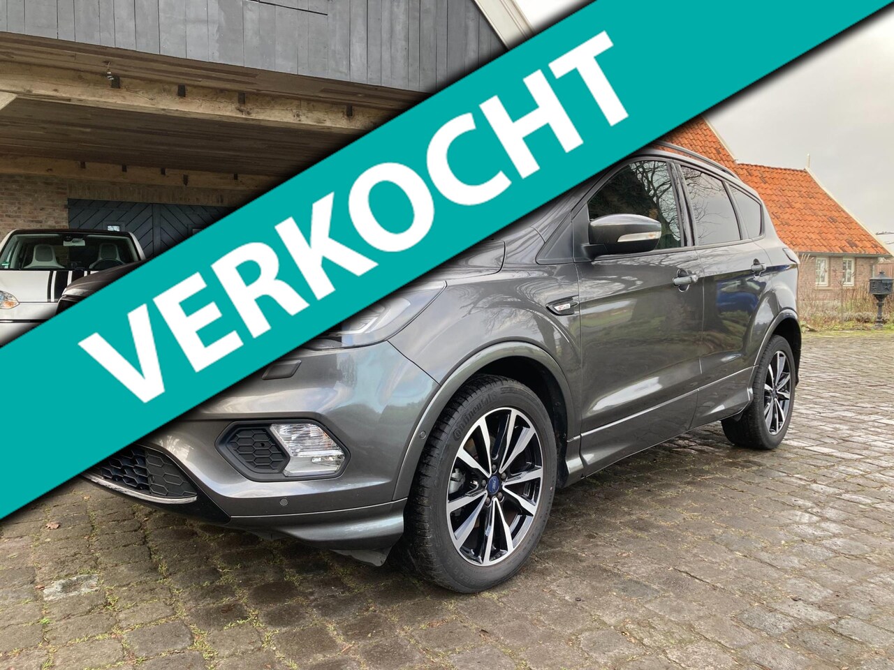 Ford Kuga - 1.5 EcoBoost ST-Line 1.5 EcoBoost ST Line Nieuwstaat! - AutoWereld.nl