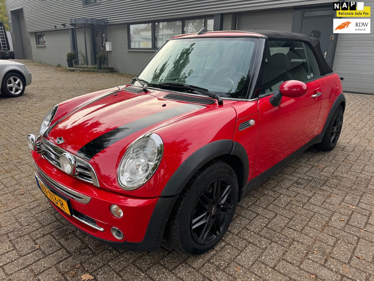 MINI Cabrio - 1.6 Cooper Pepper Mini 1.6 Cooper Pepper - AutoWereld.nl