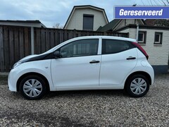 Toyota Aygo - 1.0 VVT-I X-FUN