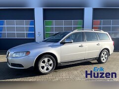 Volvo V70 - 2.4 D5 KINETIC / Perfect onderhouden