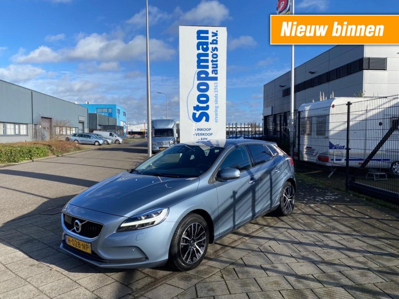 Volvo V40 - 1.5 T3 Inscription AUT. Clima Cruise Navi 87.053km 1e eig. - AutoWereld.nl