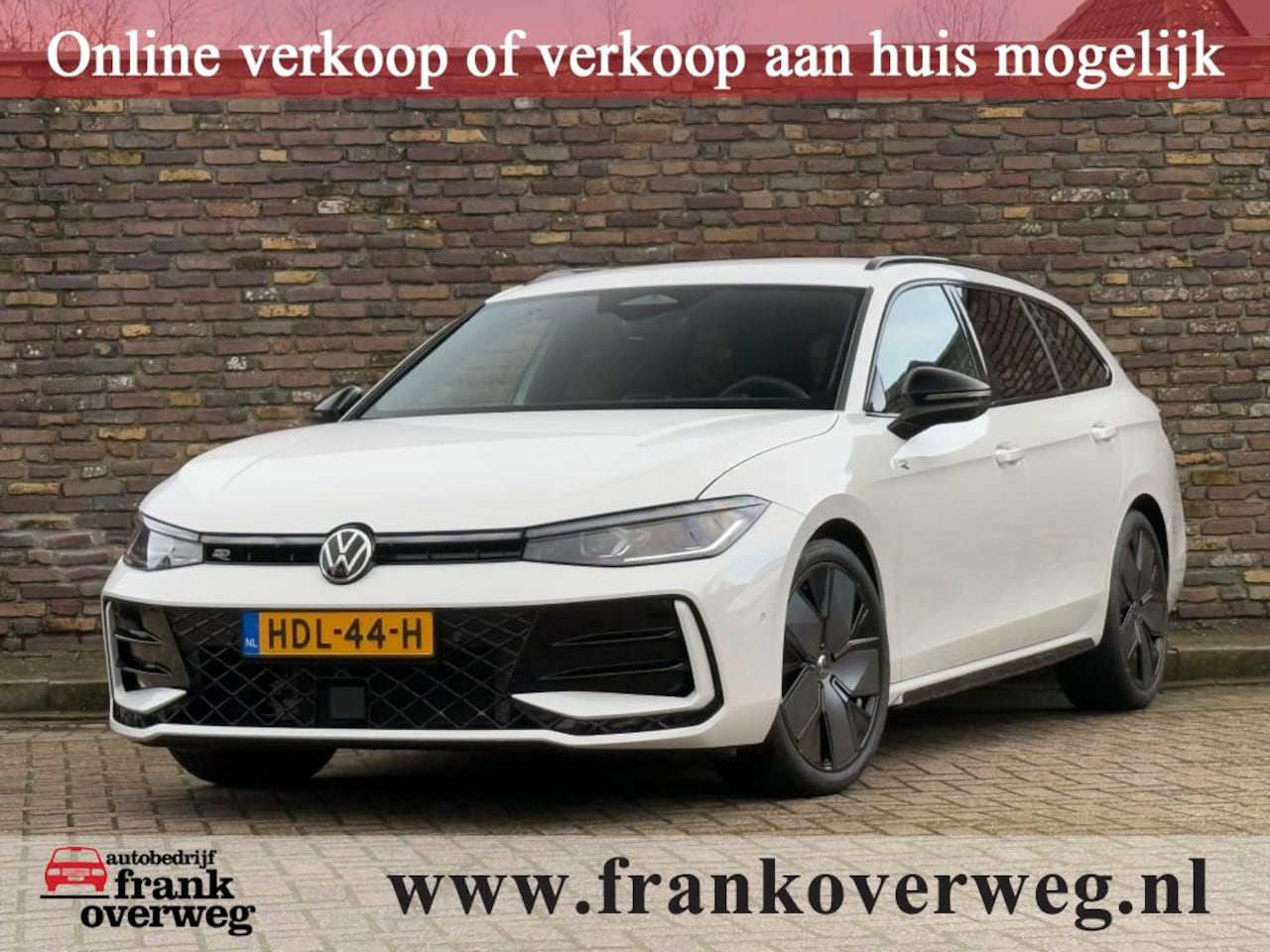 Volkswagen Passat - 1.5 eTSI R-Line Massage stoelen 360 Camera Black Style - AutoWereld.nl