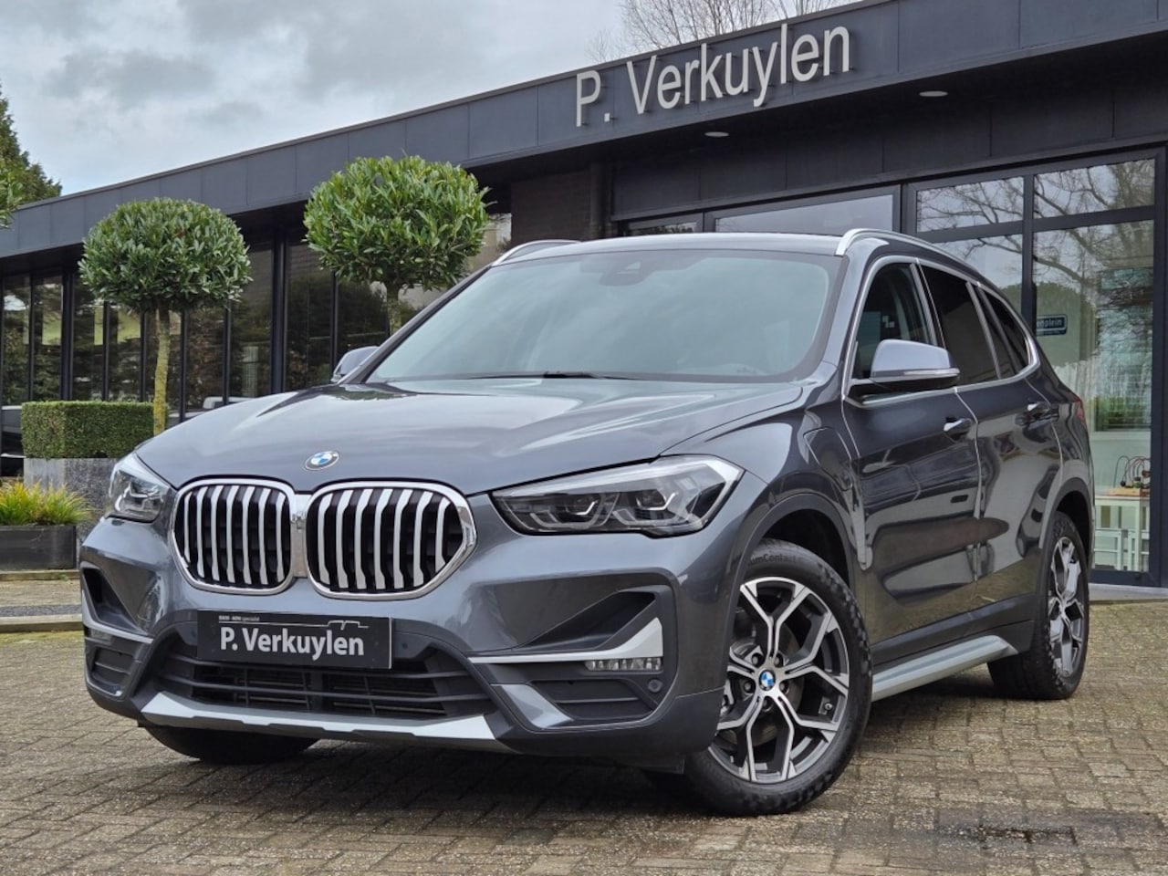 BMW X1 - XDRIVE25E X LINE I SPORTSTOELEN I CAMERA I 18 INCH I - AutoWereld.nl