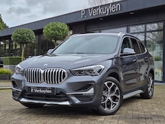 BMW X1 - XDRIVE25E X LINE I SPORTSTOELEN I CAMERA I 18 INCH I