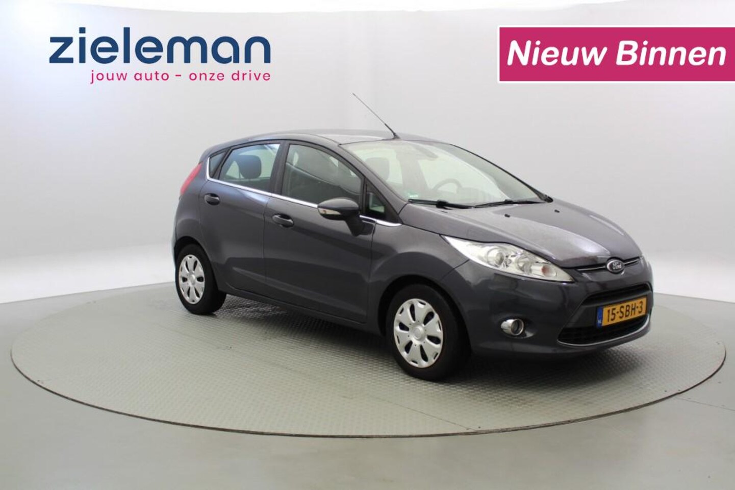 Ford Fiesta - 1.6 TDCi 5 deurs Titanium - Cruise, Clima - AutoWereld.nl