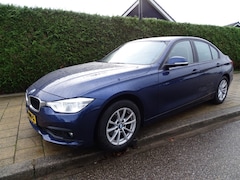 BMW 3-serie - 318I EXECUTIVE-Automaat-Navi-Media-Pdc-Blth-Cruise-Clima