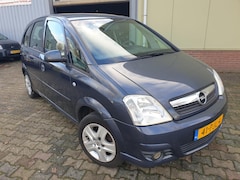 Opel Meriva - 1.4-16V Cosmo