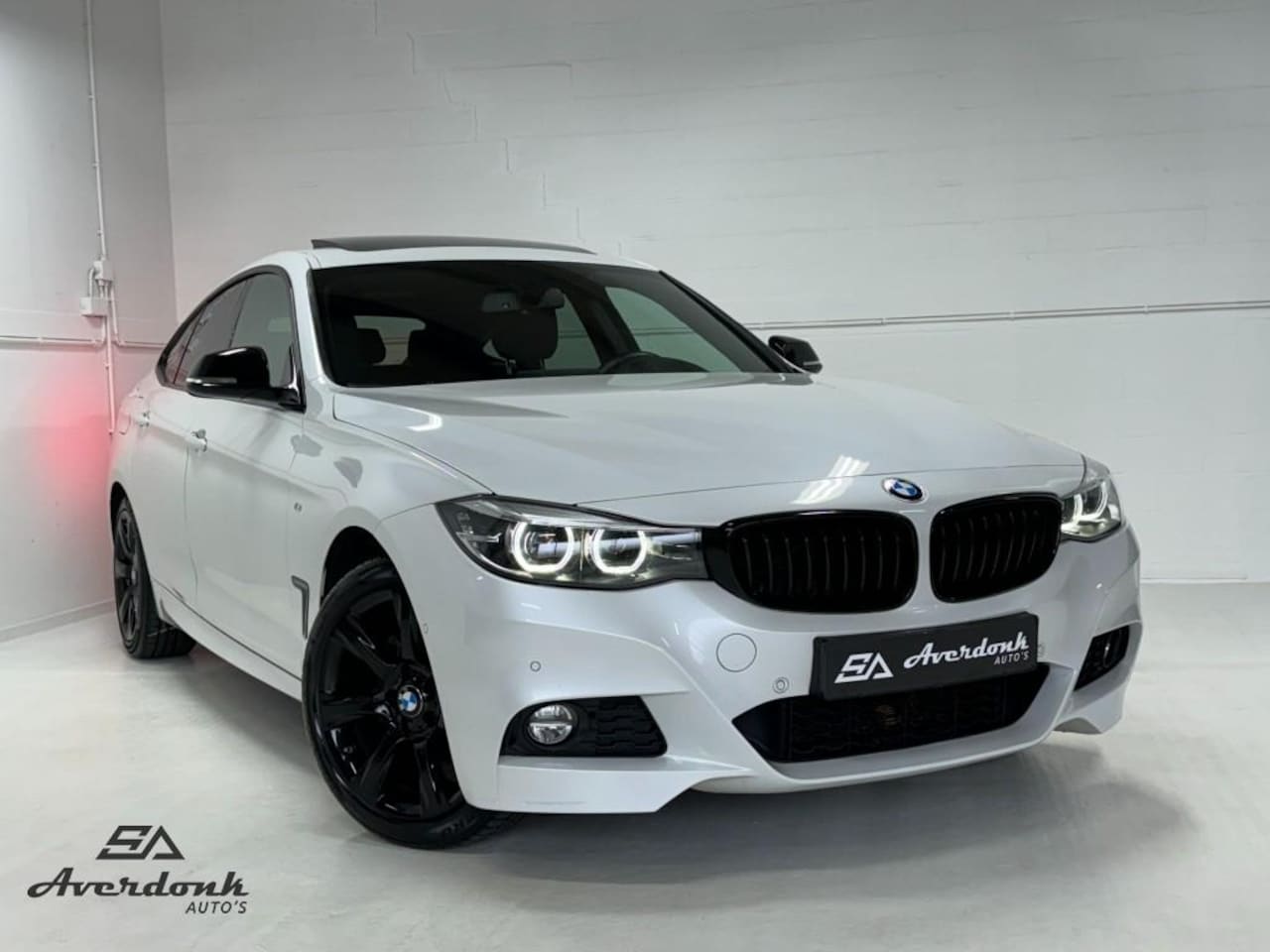 BMW 3-serie Gran Turismo - 320I 184PK M-SPORT AUT. Pano/Head up/Cam/Leder/Stoelvw - AutoWereld.nl