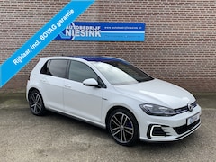 Volkswagen Golf - 1.4 TSI GTE 146/200 Limited Edition