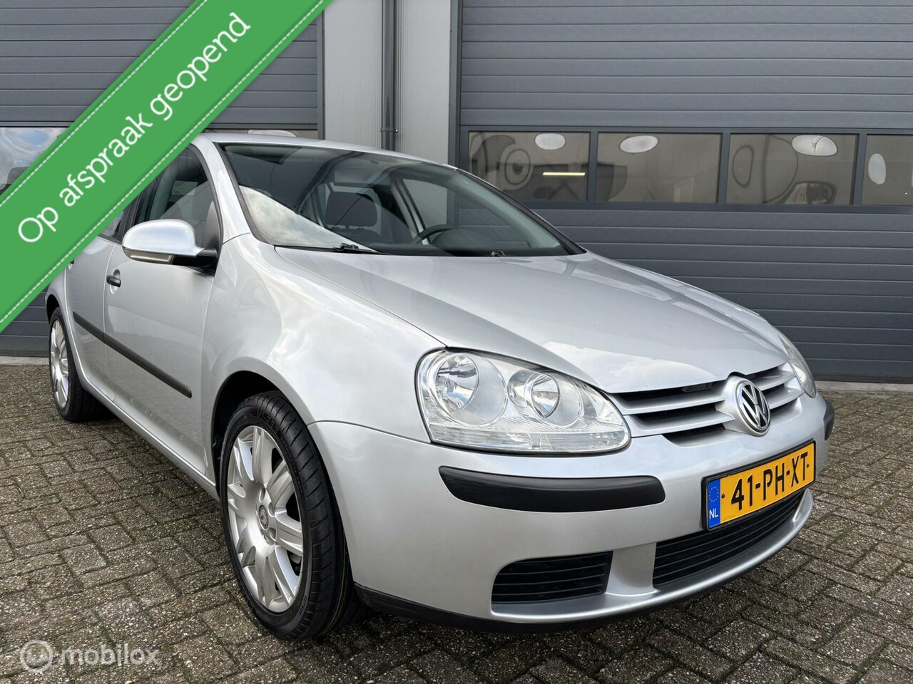 Volkswagen Golf - 1.6 Comfortline Automaat Uitvoering - AutoWereld.nl