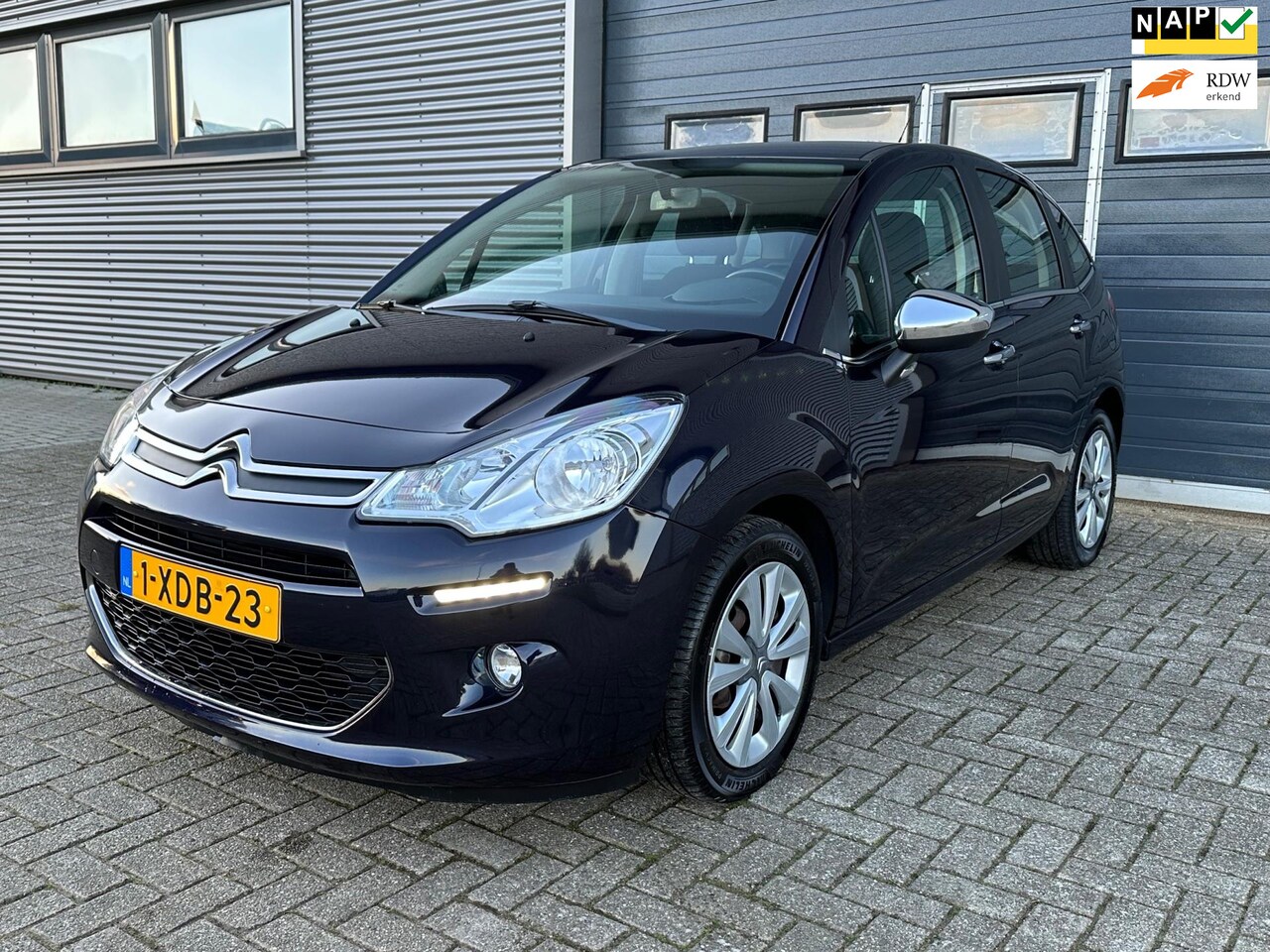 Citroën C3 - 1.0 VTi Collection NAVI - 1 STE EIGENAAR - PDC - NWE APK. - AutoWereld.nl