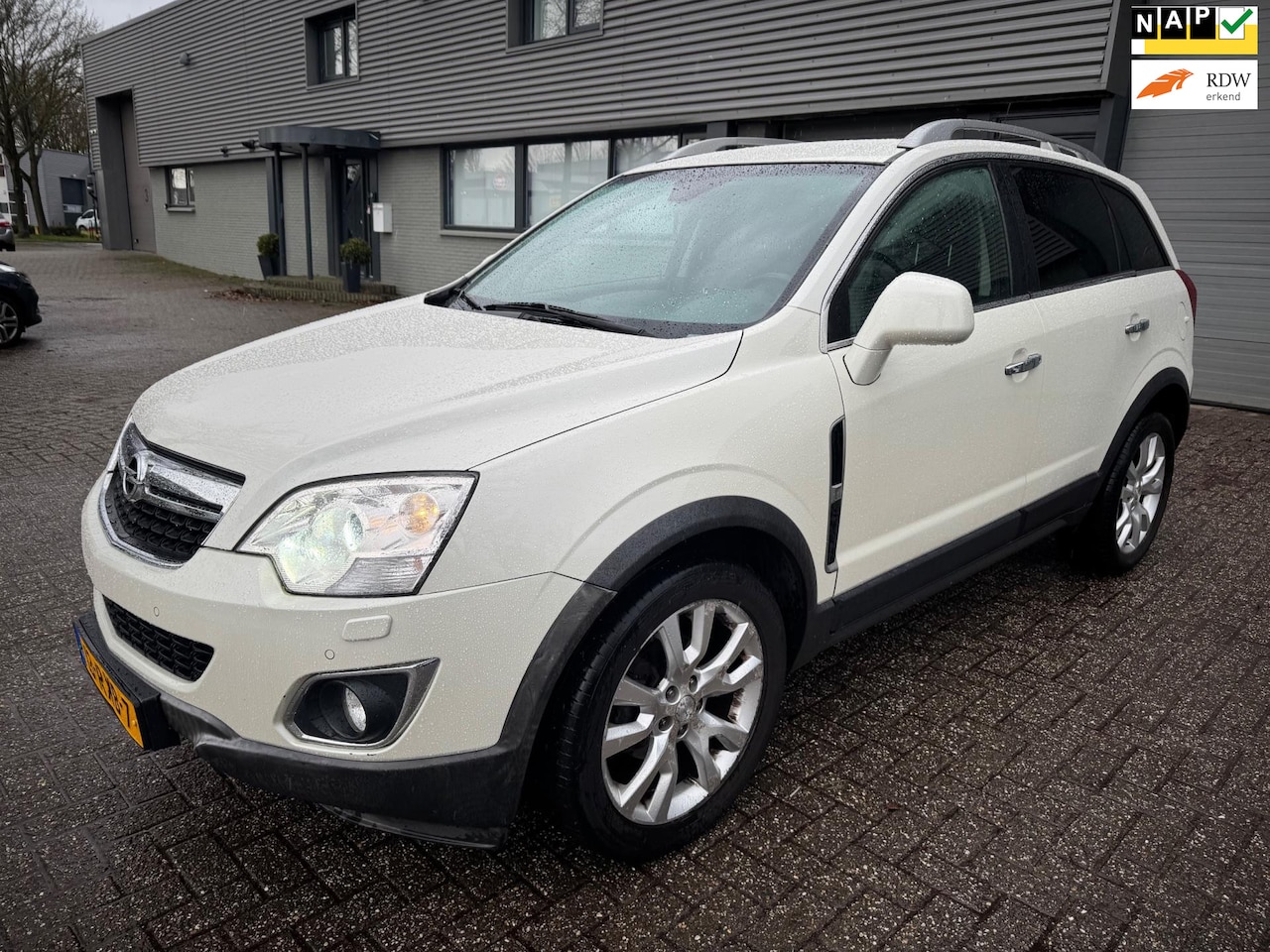 Opel Antara - 2.4-16V 4x4 Cosmo Automaat - AutoWereld.nl