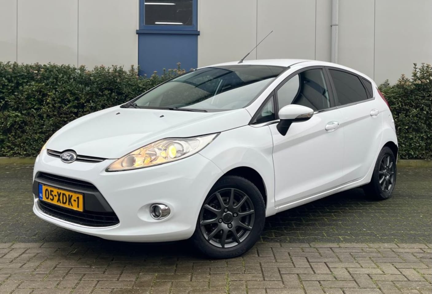 Ford Fiesta - 1.6 TDCi 95PK ECOnetic 5D Lease Titanium - AutoWereld.nl