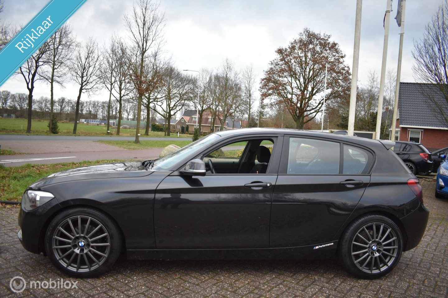 BMW 1-serie - 116d EDE Sport Line 2012|Airco|Cruise|Nette auto - AutoWereld.nl