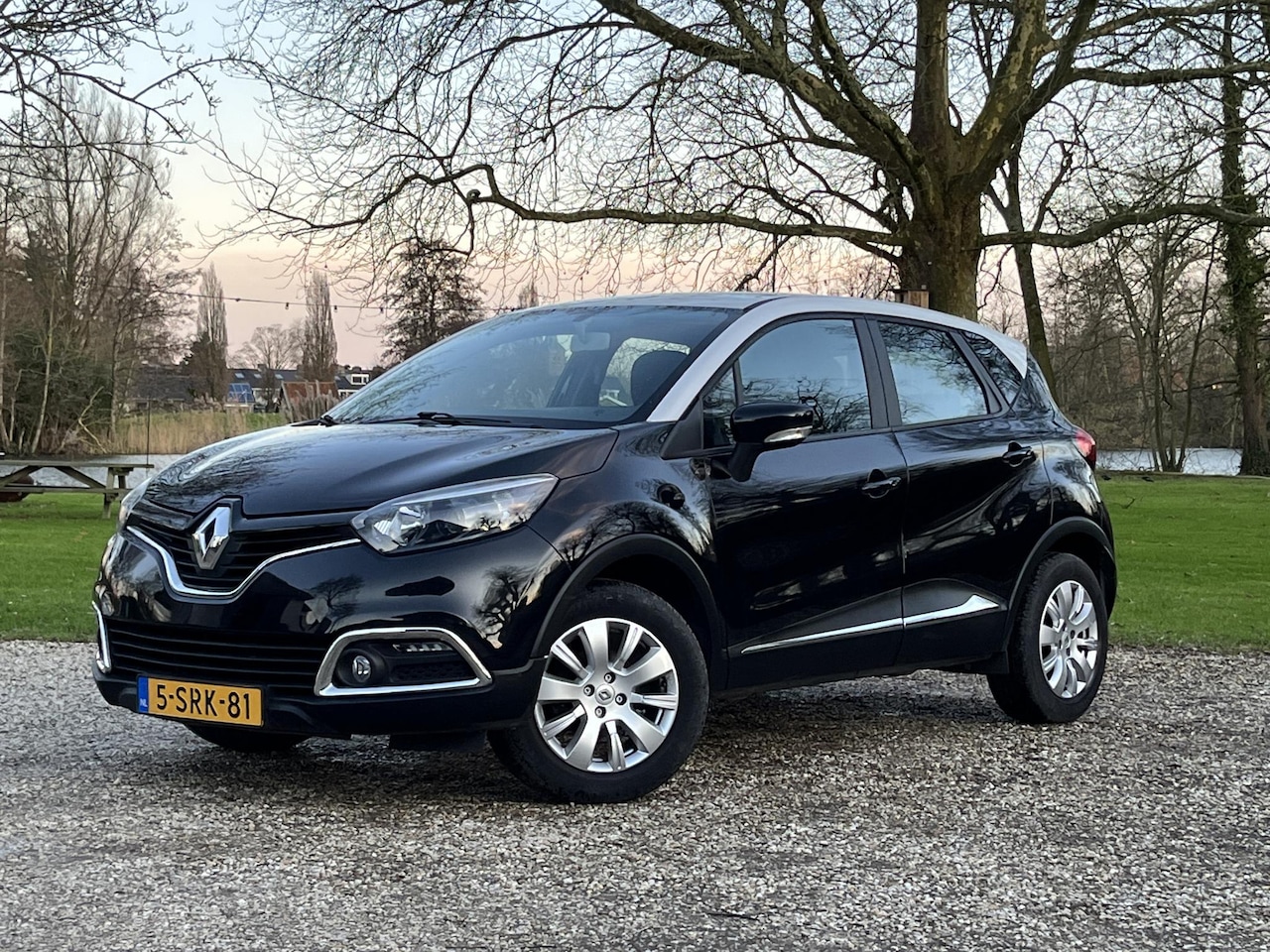 Renault Captur - 90 PK, Cruise, Navigatie, PDC *Nieuwe Remmen* - AutoWereld.nl