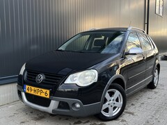 Volkswagen Polo - Cross Polo 1.6-16V 105PK / NAP / Panoramadak / NW APK / Trekhaak