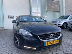 Volvo V40 - 1.6 D2 Kinetic (bj 2013) NAVI|LED|PDC|LMV|EURO5