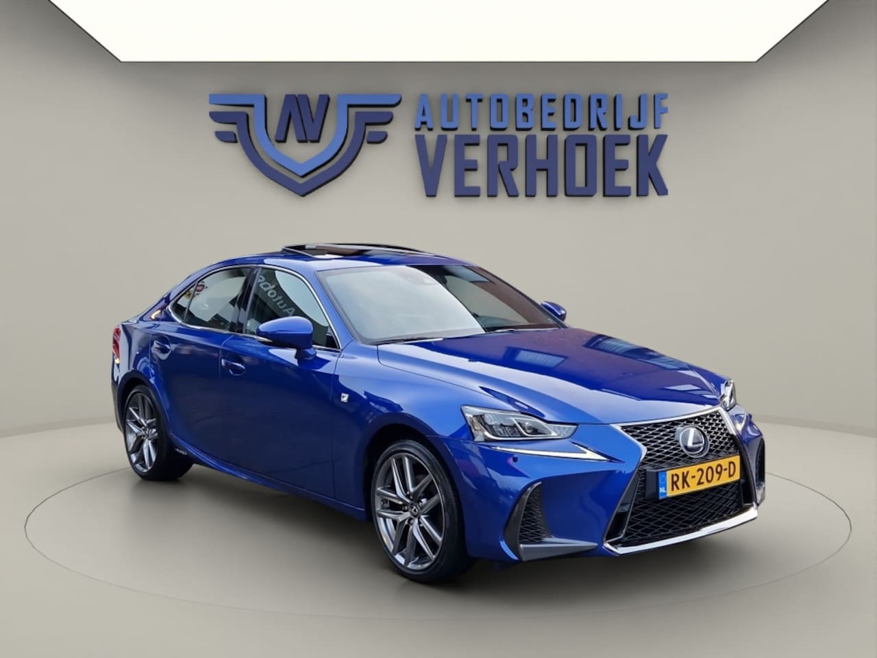 Lexus IS - 300h F-Sport NL-Auto - Mark Levinson - Alle opties! - AutoWereld.nl