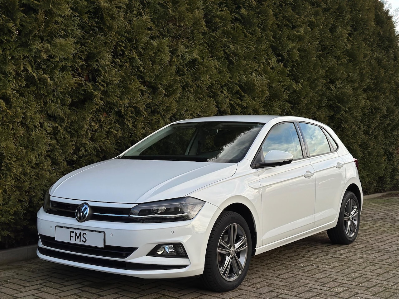 Volkswagen Polo - 1.0 TSI Highline CarPlay LED Automaat - AutoWereld.nl