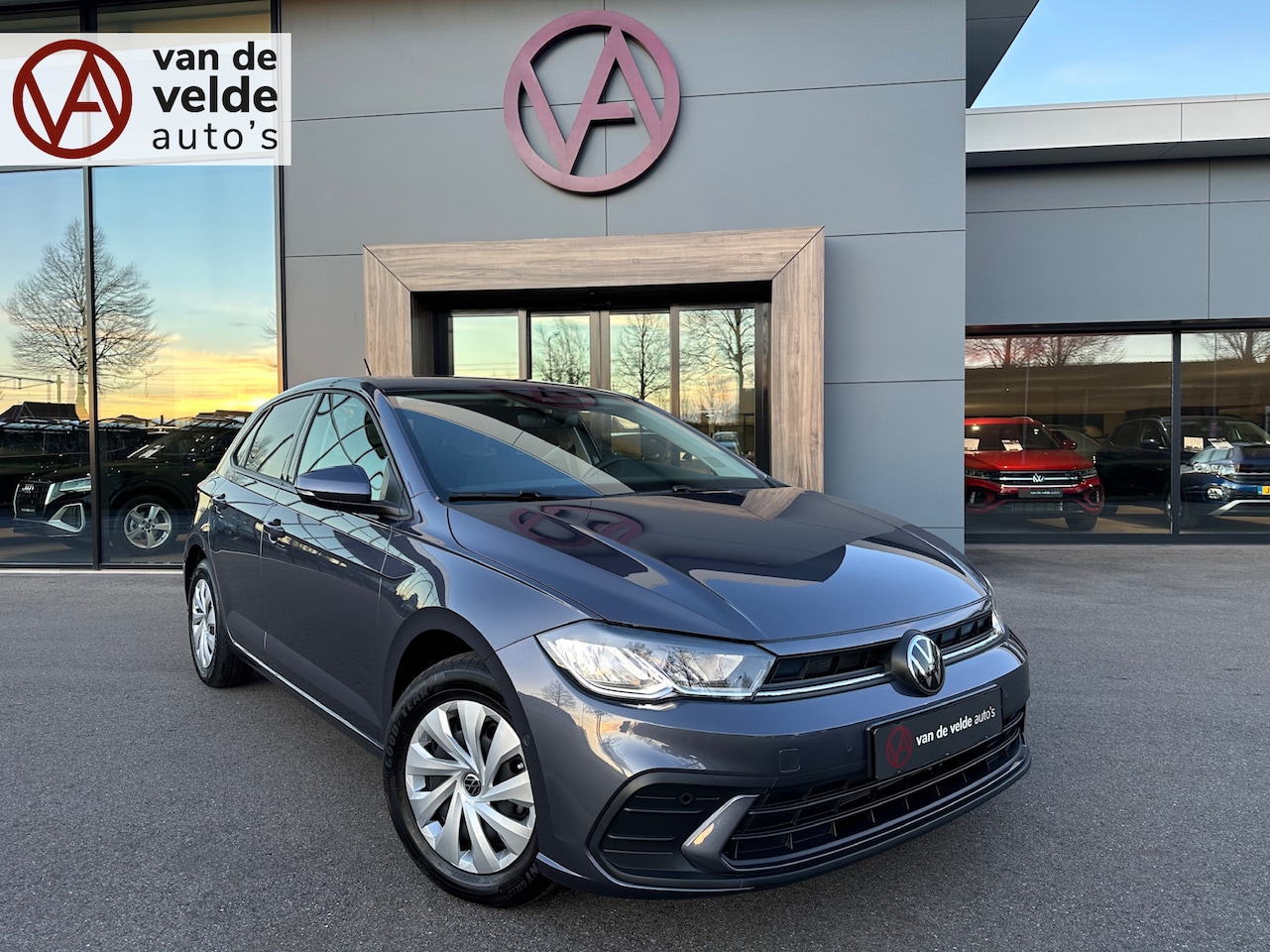 Volkswagen Polo - 1.0 TSI 95pk DSG Life | Dode hoek | Stoelverwarming | Carplay | Rijklaar incl. garantie - AutoWereld.nl