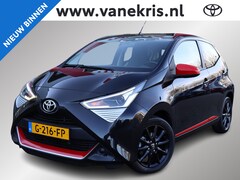 Toyota Aygo - 1.0 VVT-i x-play , Lichtmetalen velgen, Red Pack