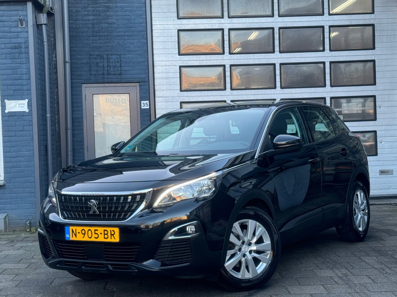 Peugeot 3008 - 1.2 PureTech Active | Clima | PDC| Cruise - AutoWereld.nl