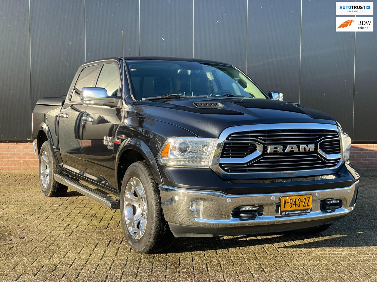 Dodge Ram 1500 - 5.7 V8 4x4 - AutoWereld.nl