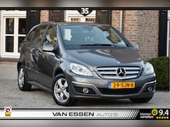 Mercedes-Benz B-klasse - 180 Automaat Airco Navigatie Cruise-Control Stoelverwarming Nieuwe APK